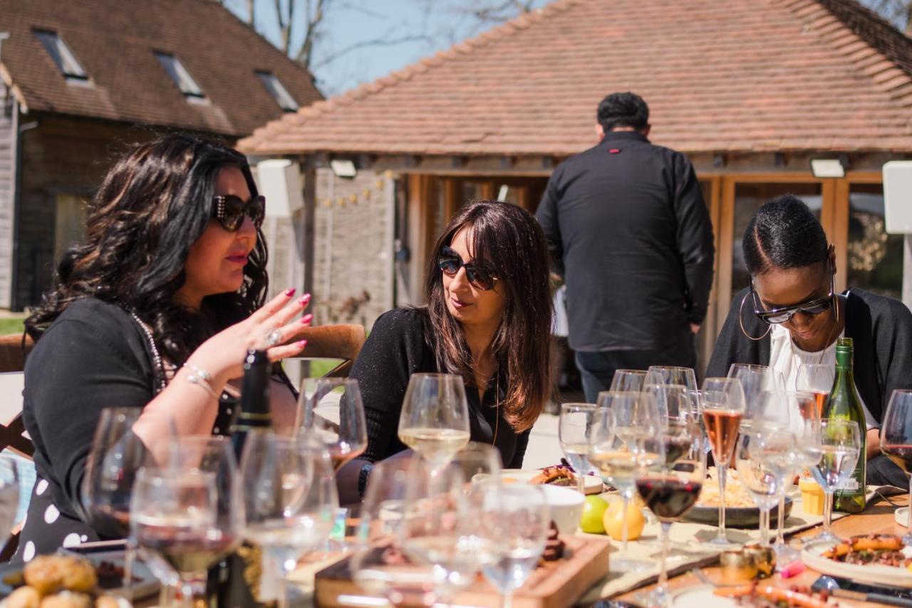 ホテル Oastbrook Glamping Bodiam エクステリア 写真